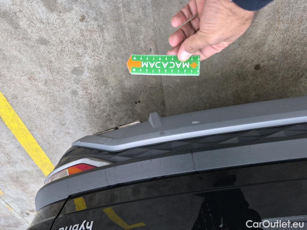  Hyundai  Tucson HYUNDAI  / 2020 / 5P / SUV 1.6 HYBRID 230 CREATIVE #24