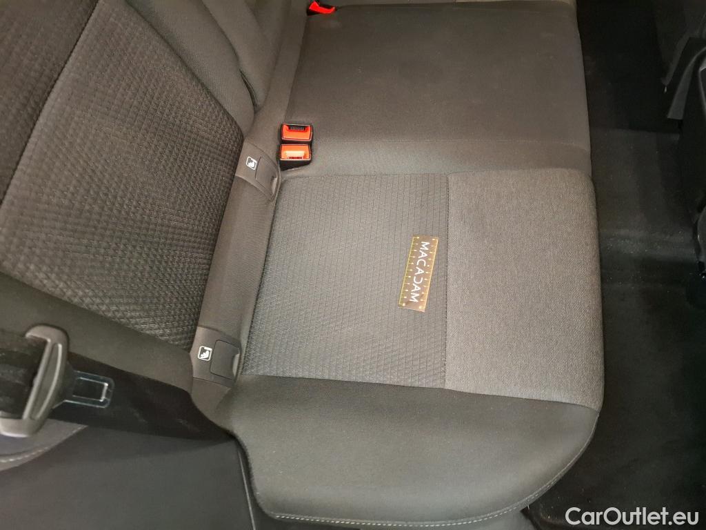  Nissan  Qashqai NISSAN  / 2021 / 5P / Crossover 1.3 MHEV 158ch Xtronic N-Style(SP) #16