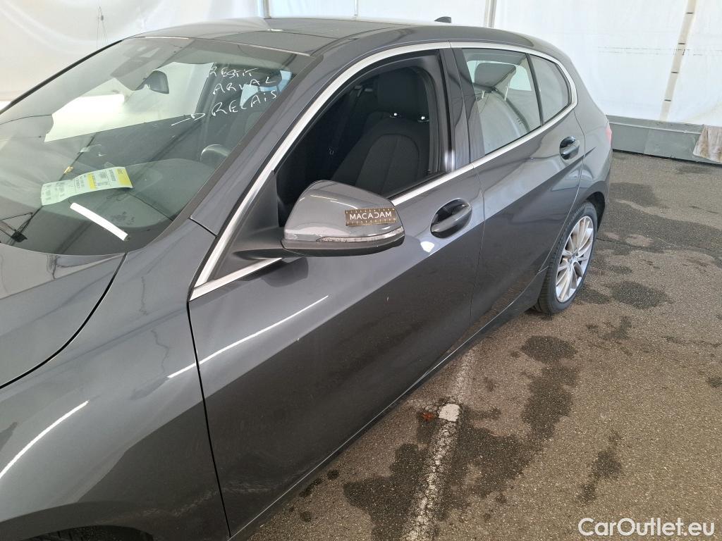  Bmw  Serie 1 BMW Série 1 / 2019 / 5P / Berline 1.5 116D DKG7 Business Design #43