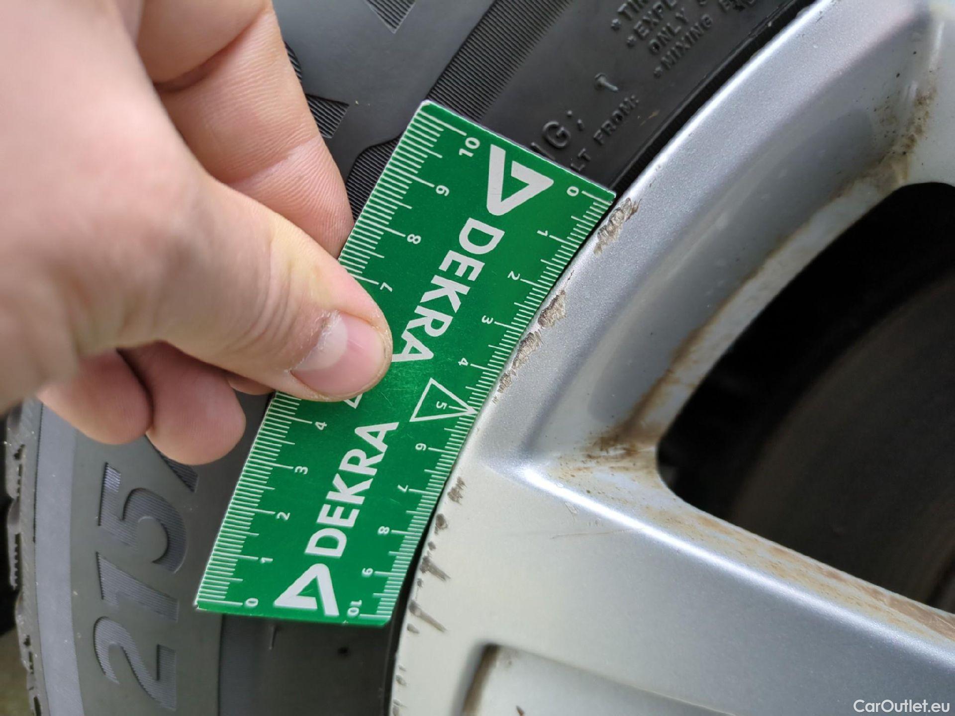  Peugeot  3008  Active Business 1.5 HDi 130CV BVA8 E6d #8