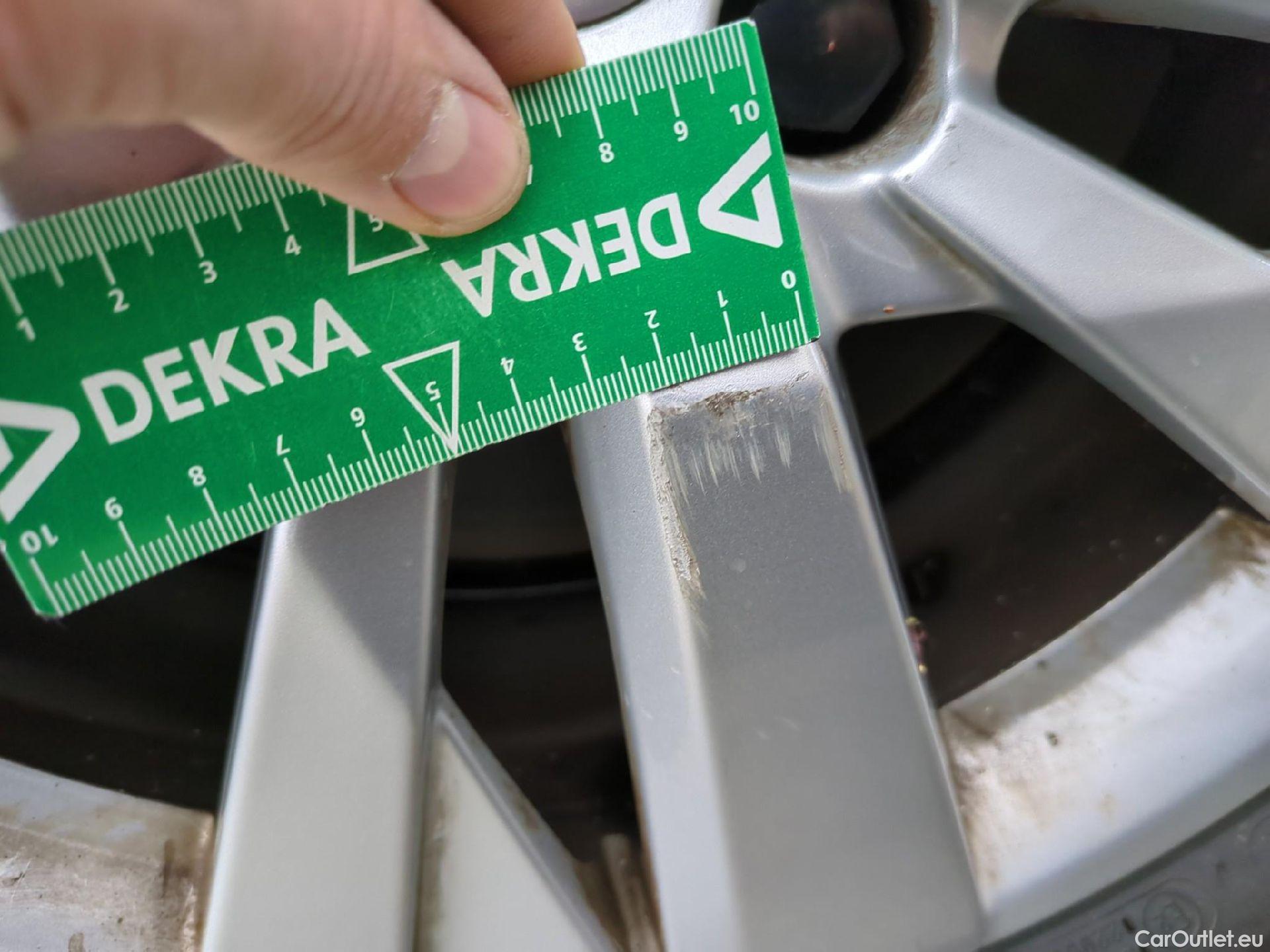  Peugeot  3008  Active Business 1.5 HDi 130CV BVA8 E6d #3