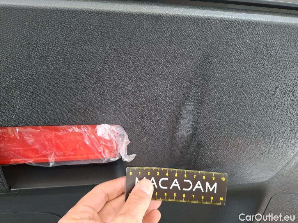  Peugeot  5008  Active Business 1.5 HDi 130CV BVM6 7 Sieges E6dT #27