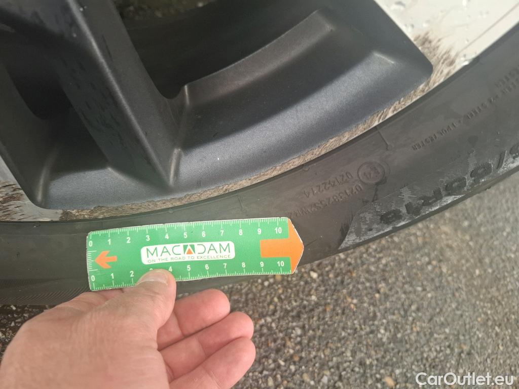  Peugeot  5008  Allure Business 1.5 HDi 130CV BVA8 E6d #46