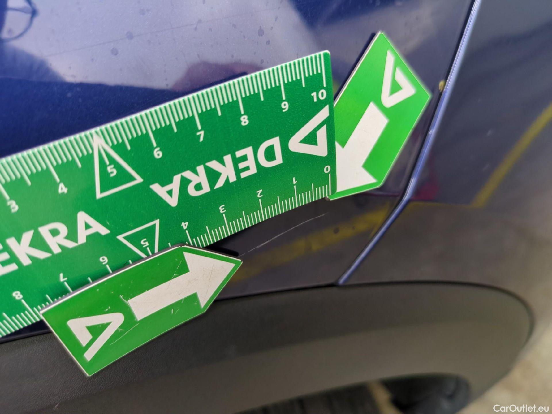  Opel  Crossland  X Business Elegance 1.5 110CV BVM6 E6d #9