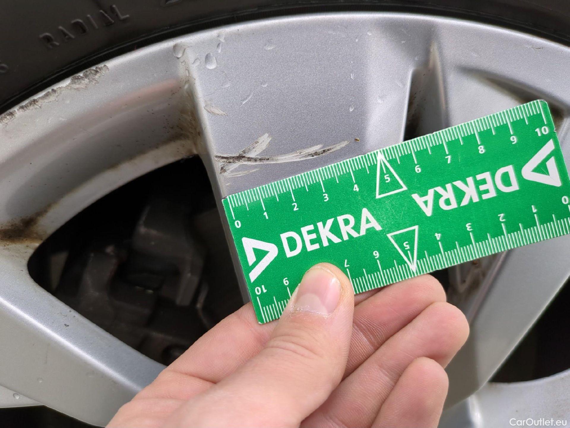  Peugeot  3008  Active Business 1.5 HDi 130CV BVA8 E6d #12