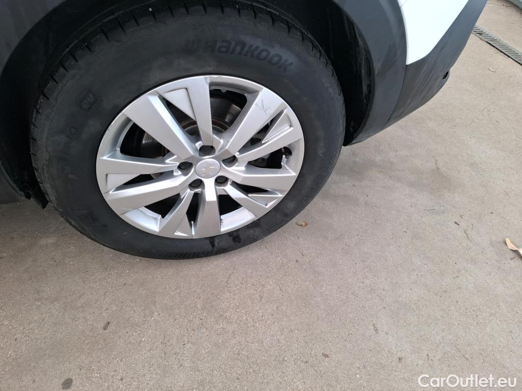  Peugeot  5008  Active Business 1.5 HDi 130CV BVM6 7 Sieges E6dT #3