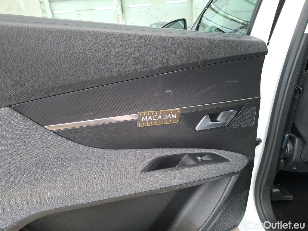  Peugeot  5008  Active Business 1.5 HDi 130CV BVM6 7 Sieges E6dT #17