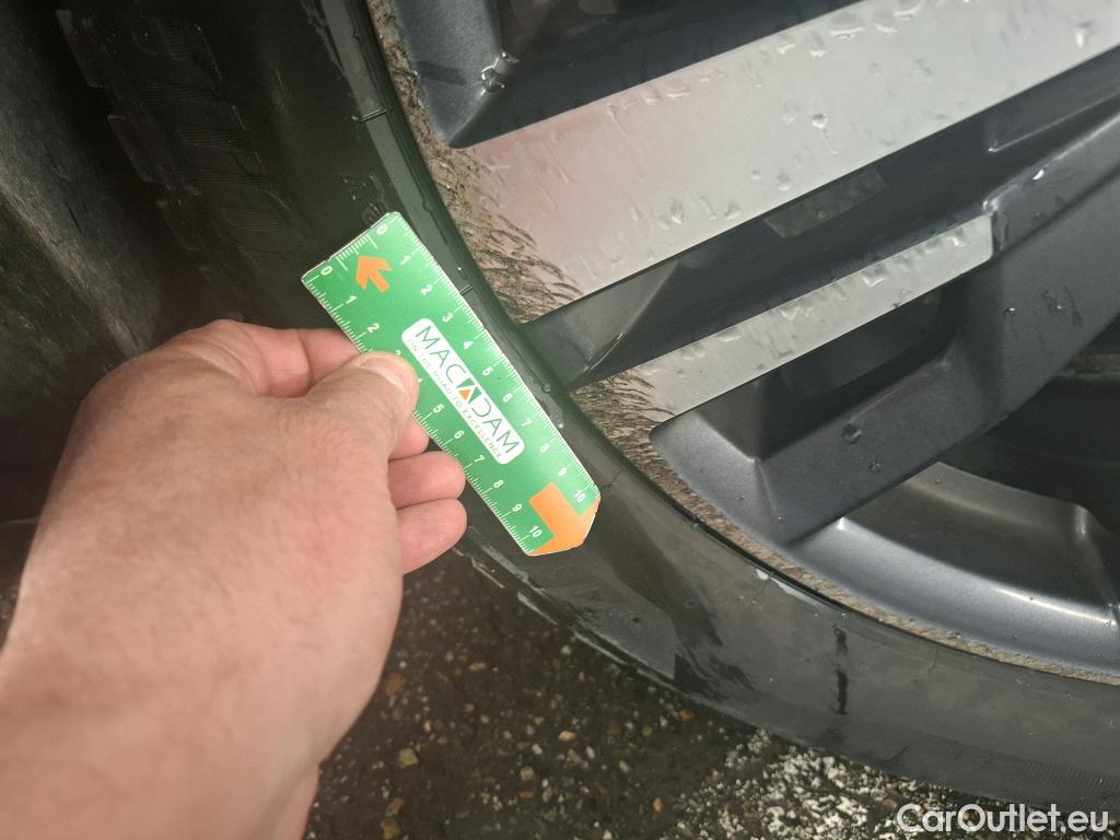  Peugeot  5008  Allure Business 1.5 HDi 130CV BVA8 E6d #43