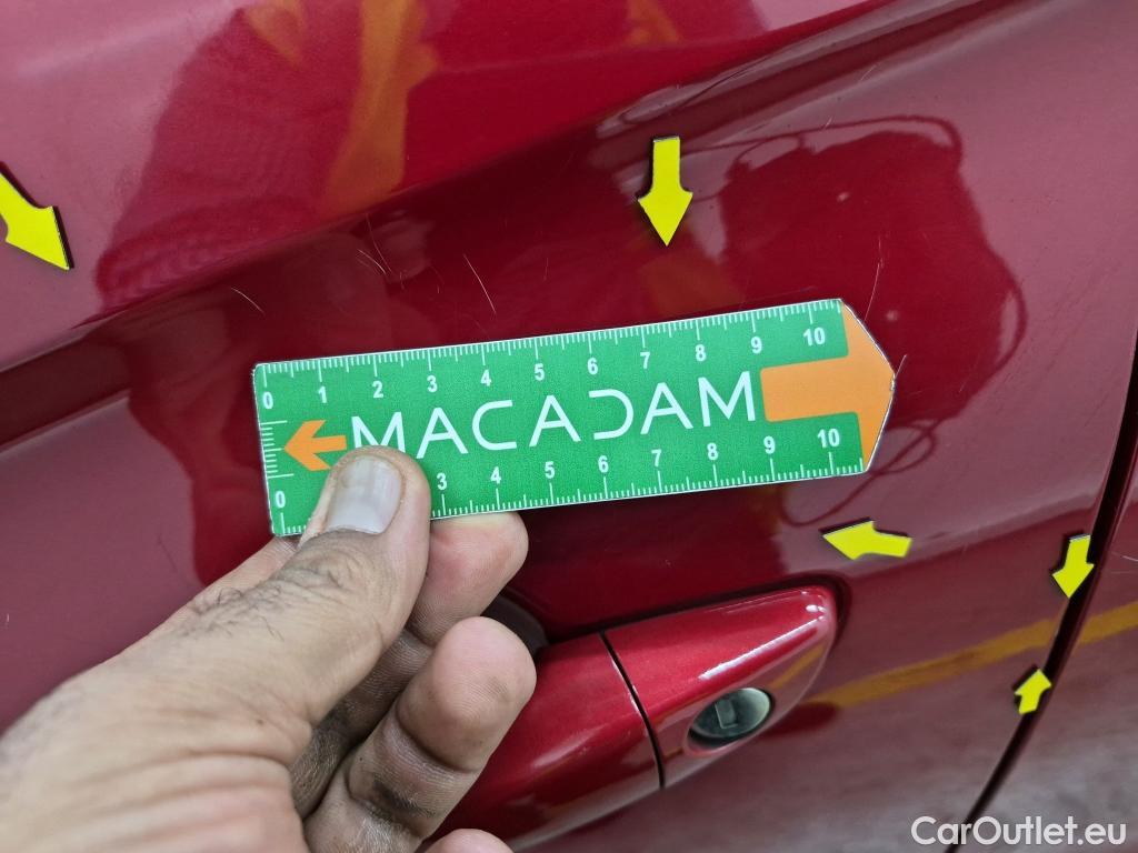  Opel  Crossland  X Elegance Business 1.2 Turbo 110CV BVM6 E6dT #18