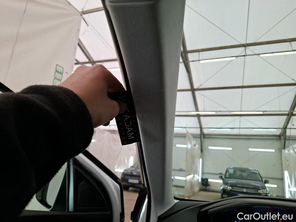  Peugeot  5008  Active Business 1.5 HDi 130CV BVM6 7 Sieges E6dT #11