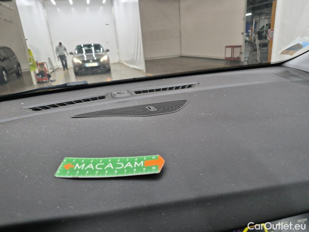  Opel  Crossland  X Elegance Business 1.2 Turbo 110CV BVM6 E6dT #6