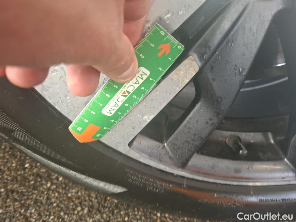  Peugeot  5008  Allure Business 1.5 HDi 130CV BVA8 E6d #36