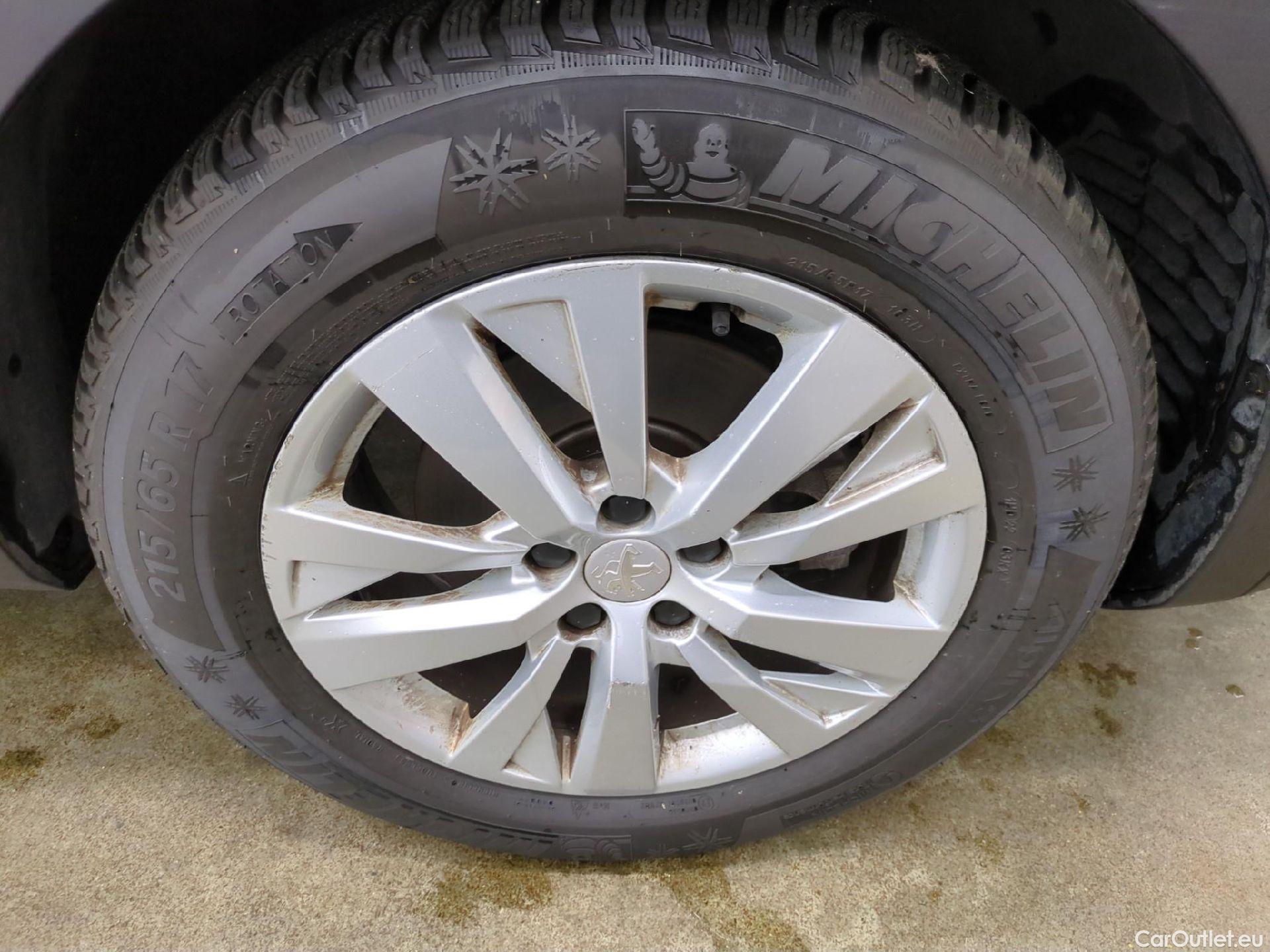  Peugeot  3008  Active Business 1.5 HDi 130CV BVA8 E6d #2