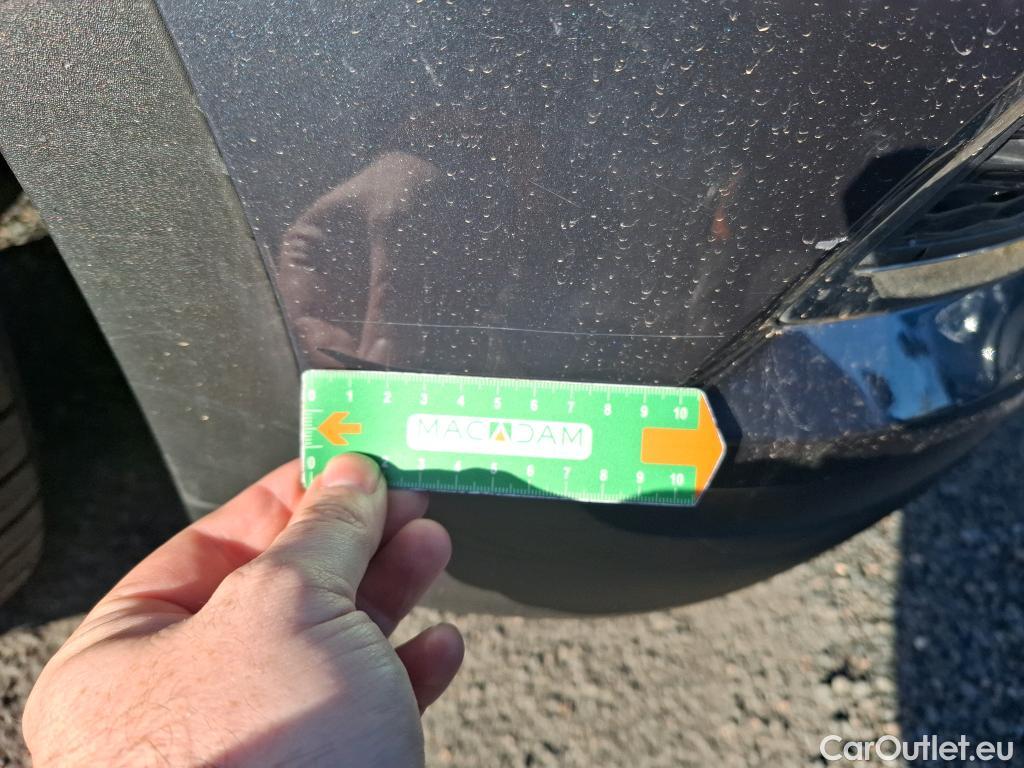  Renault  Kadjar RENAULT  / 2018 / 5P / Crossover Intens TCe 140 EDC FAP - 21 #11