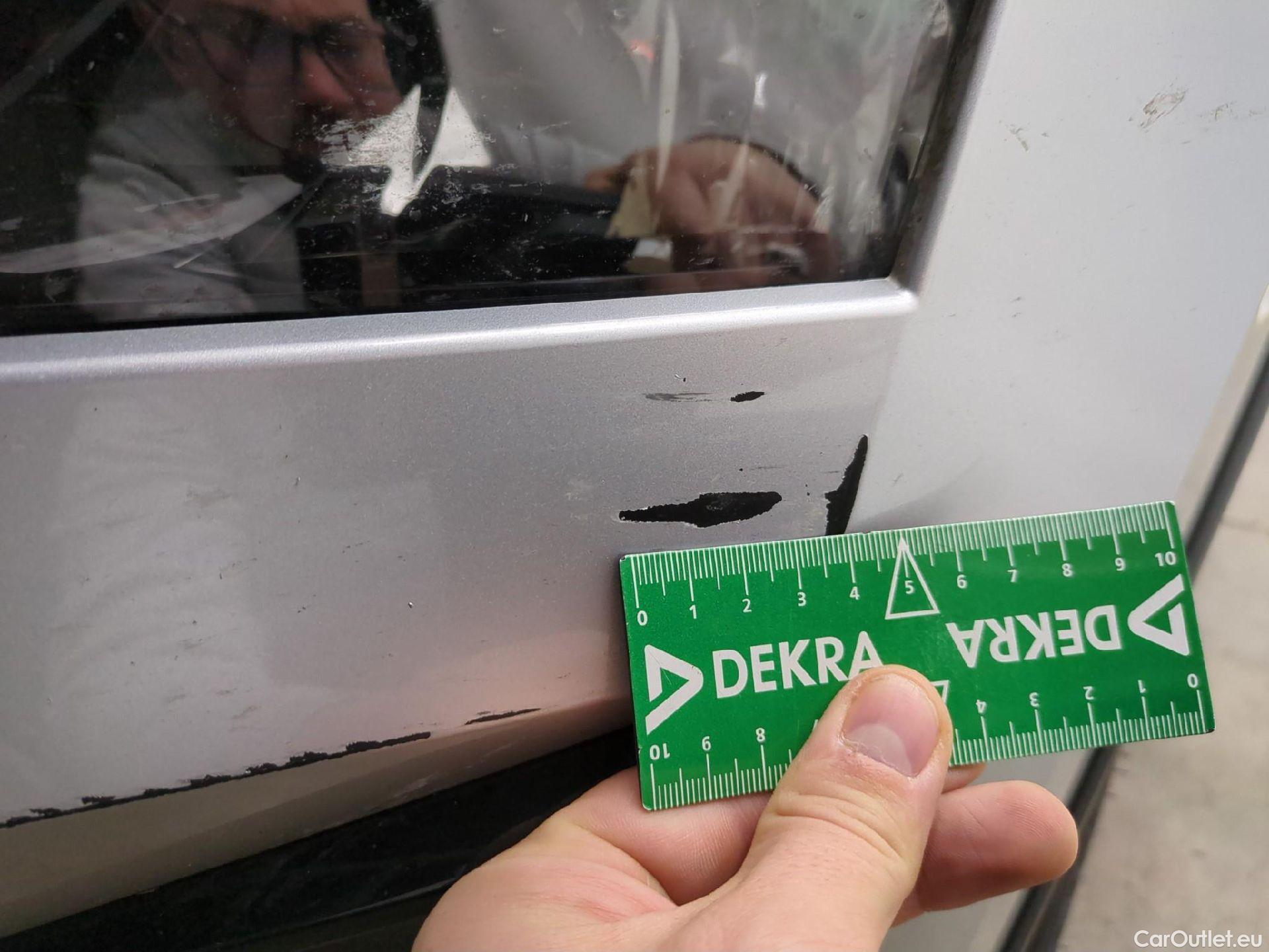  Skoda  Karoq SKODA  / 2017 / 5P / SUV 2.0 TDI 116ch Business #34