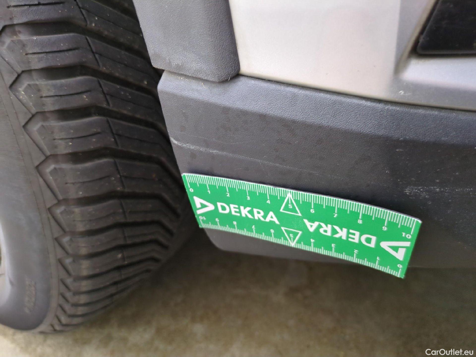  Skoda  Karoq SKODA  / 2017 / 5P / SUV 2.0 TDI 116ch Business #27