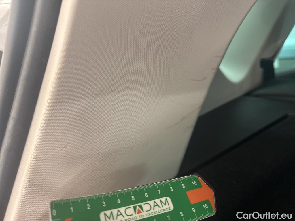  Renault  Scenic RENAULT Scénic / 2016 / 5P / monospace Business Blue dCi 120 EDC #27