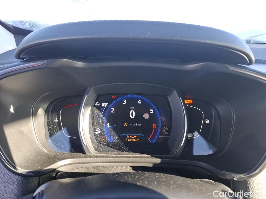  Renault  Kadjar RENAULT  / 2018 / 5P / Crossover Intens TCe 140 EDC FAP - 21 #23