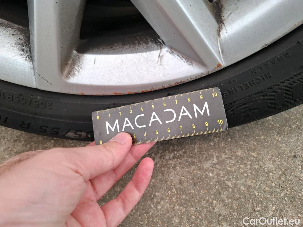  Seat  Leon SEAT  Sportstourer / 2020 / 5P / Break 2.0 TDI 150 DSG S&S Style Business #3