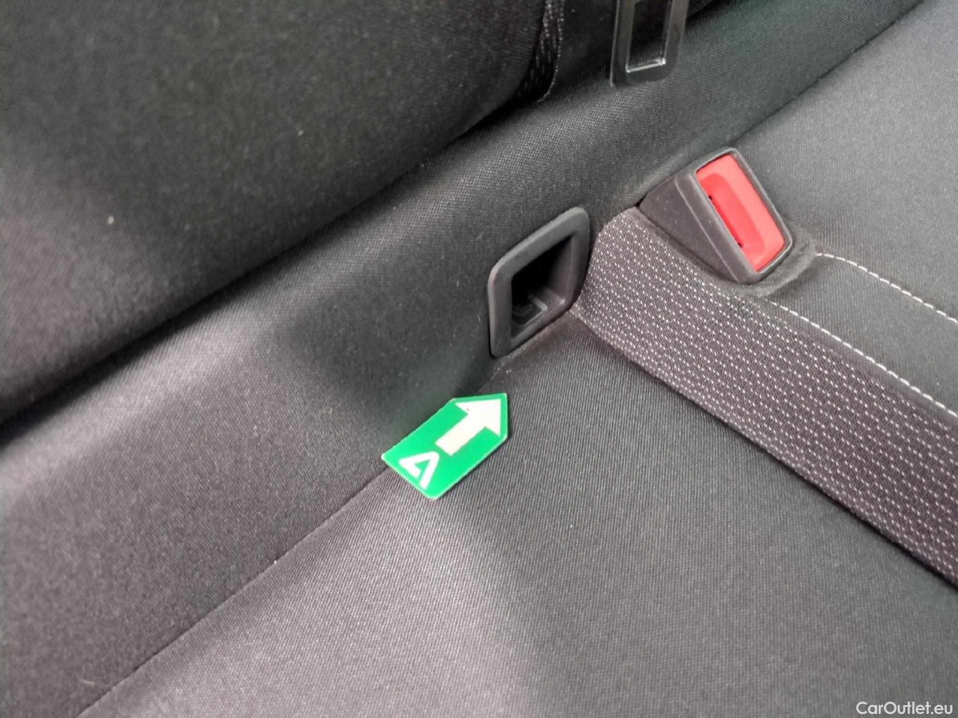  Skoda  Karoq SKODA  / 2017 / 5P / SUV 2.0 TDI 116ch Business #18