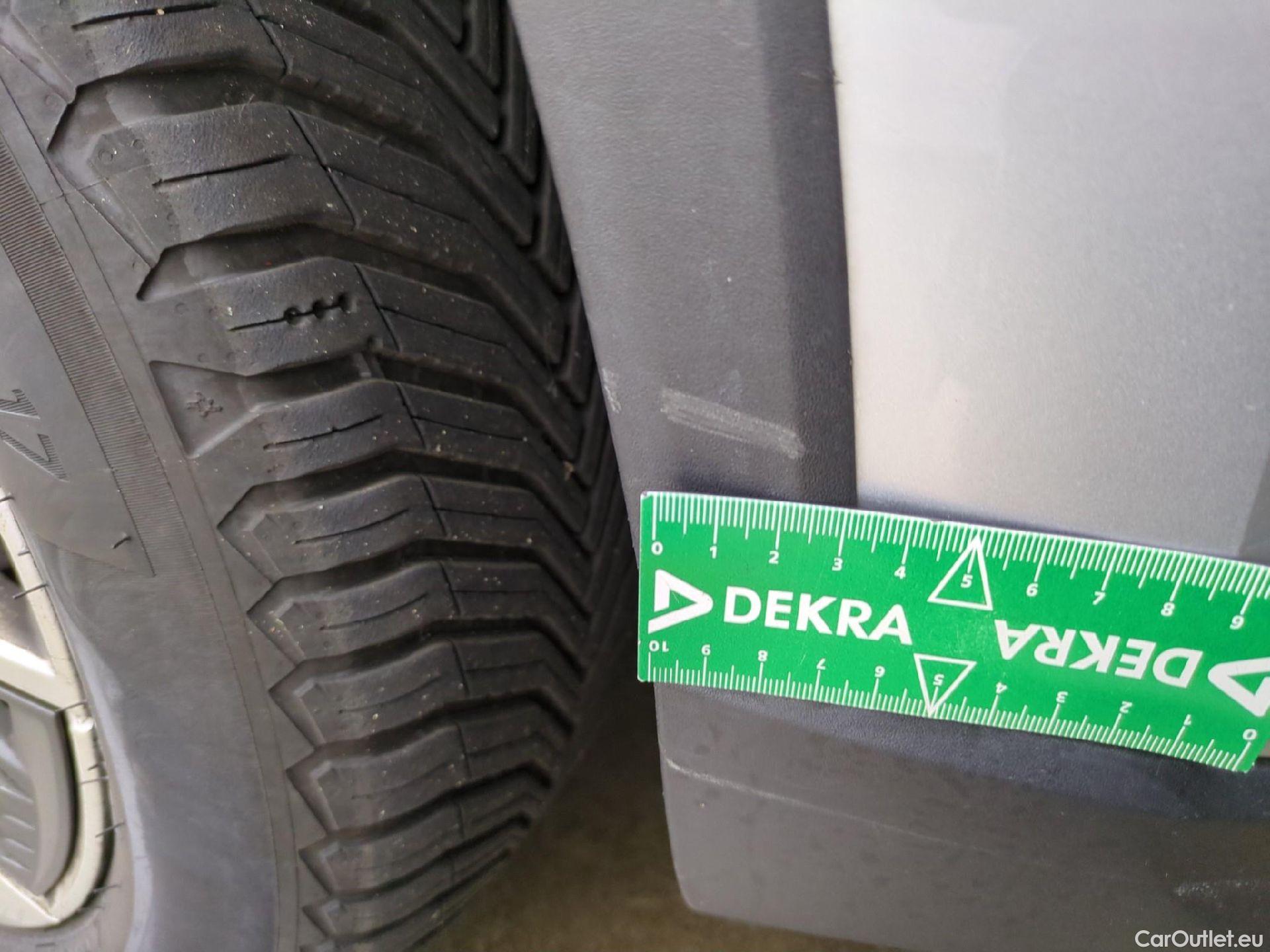  Skoda  Karoq SKODA  / 2017 / 5P / SUV 2.0 TDI 116ch Business #26