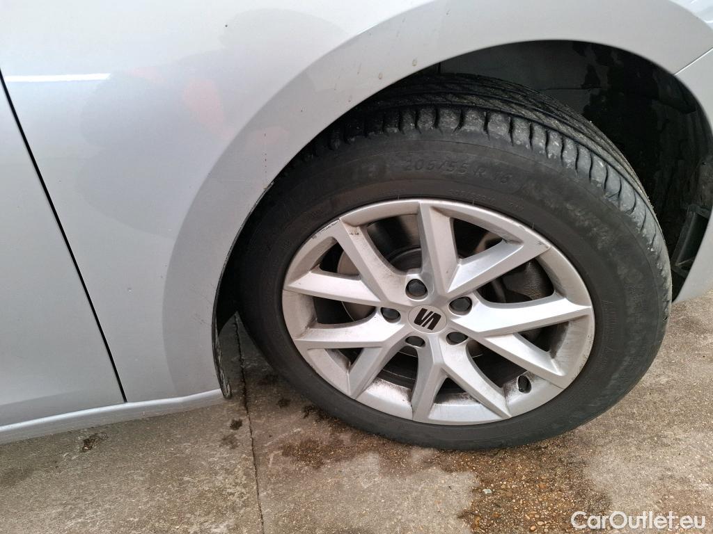  Seat  Leon SEAT  Sportstourer / 2020 / 5P / Break 2.0 TDI 150 DSG S&S Style Business #5