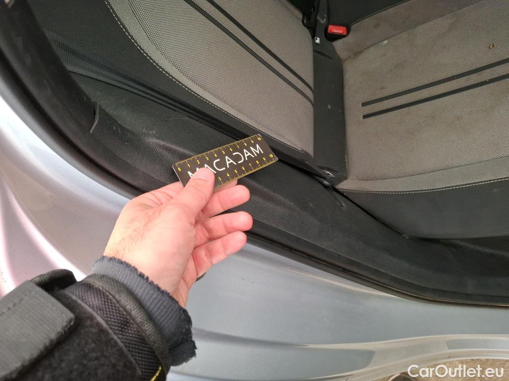  Seat  Leon SEAT  Sportstourer / 2020 / 5P / Break 2.0 TDI 150 DSG S&S Style Business #11