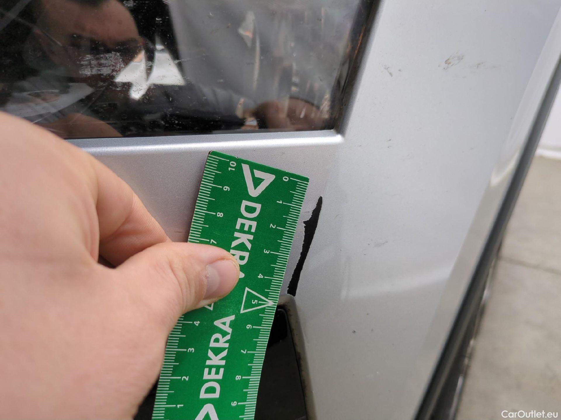  Skoda  Karoq SKODA  / 2017 / 5P / SUV 2.0 TDI 116ch Business #35