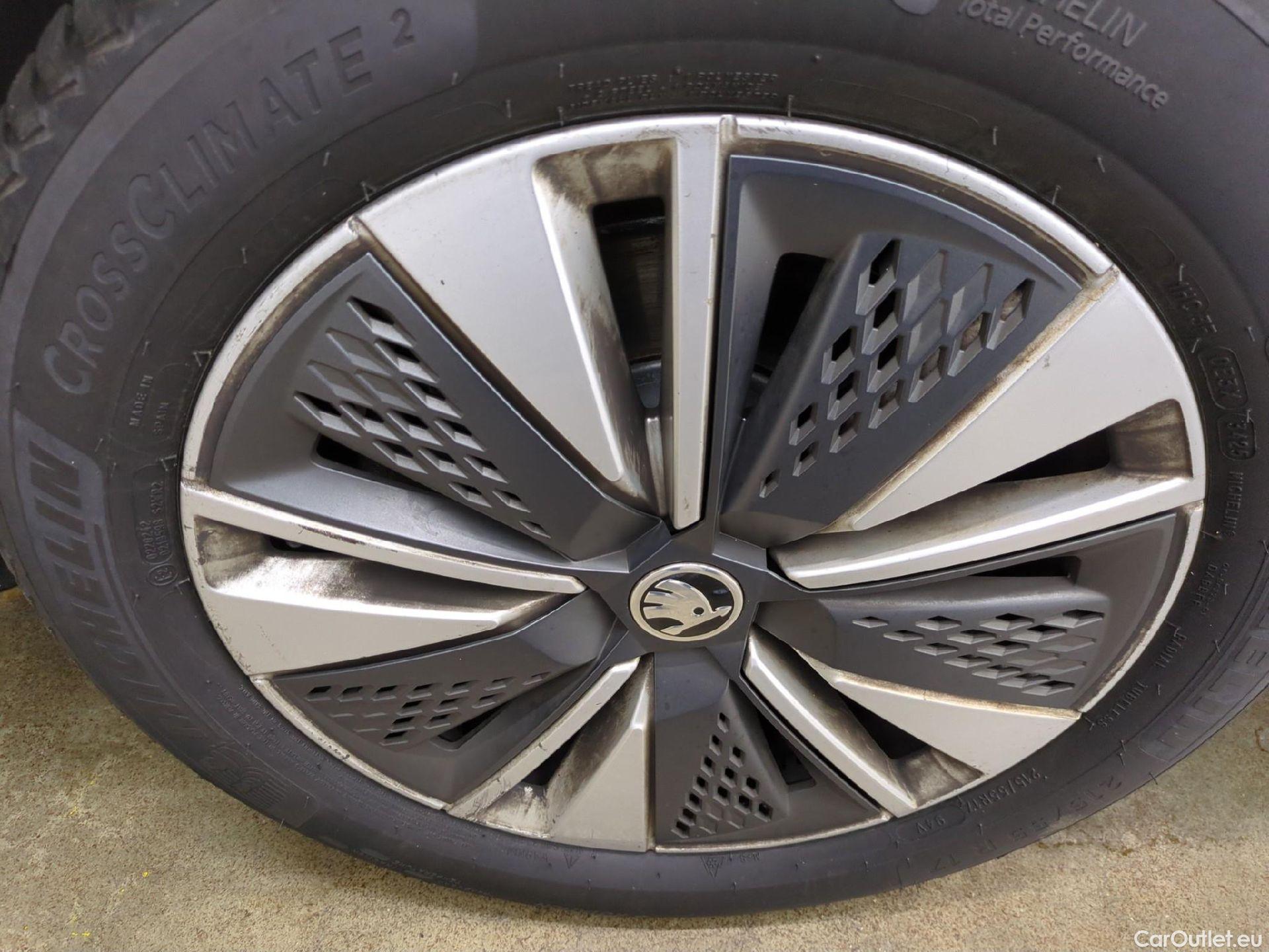  Skoda  Karoq SKODA  / 2017 / 5P / SUV 2.0 TDI 116ch Business #9