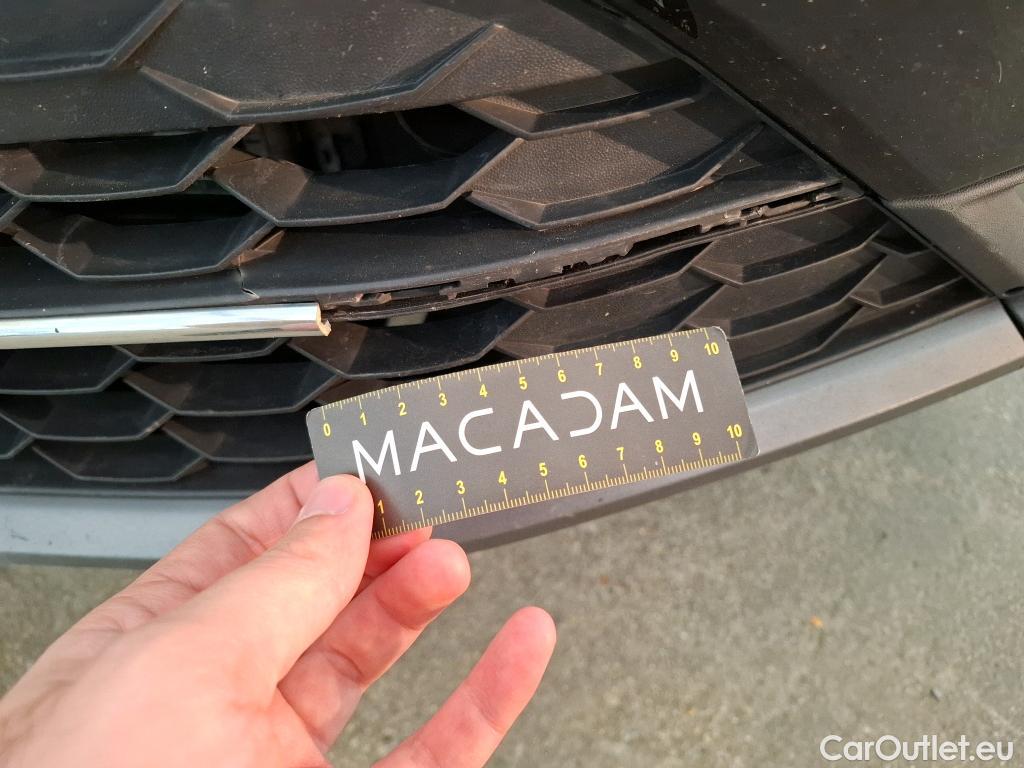  Volkswagen  Tiguan VOLKSWAGEN  / 2016 / 5P / SUV 1.5 TSI 150 EVO DSG7 Carat #24