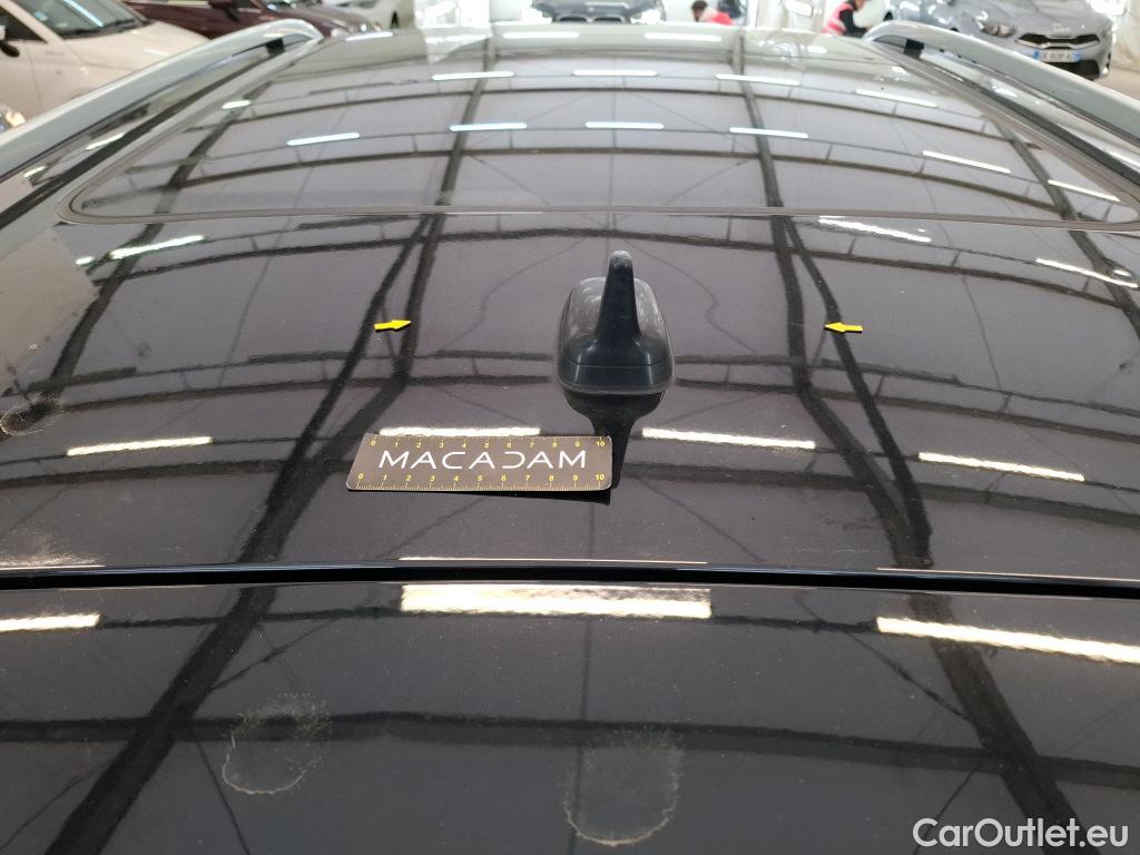  Volkswagen  Tiguan VOLKSWAGEN  / 2016 / 5P / SUV 1.5 TSI 150 EVO DSG7 Carat #3