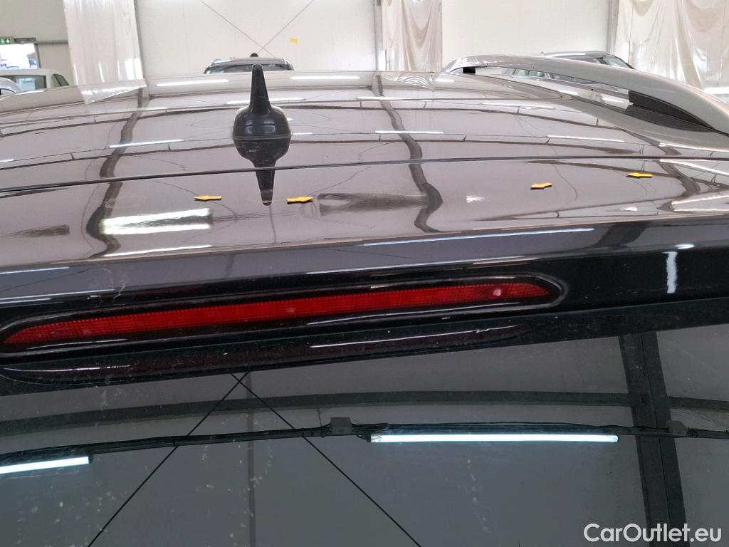  Volkswagen  Tiguan VOLKSWAGEN  / 2016 / 5P / SUV 1.5 TSI 150 EVO DSG7 Carat #16