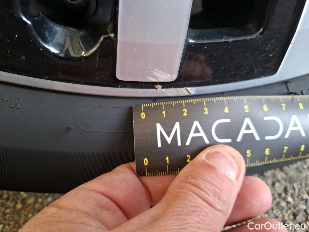  Volkswagen  Passat VOLKSWAGEN  / 2019 / 4P / Berline 1.4 TSI DSG HYBRIDE RECHARGEABLE GTE #13