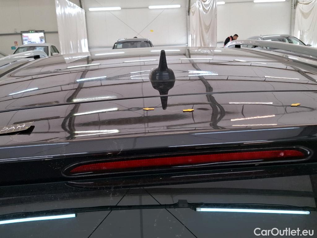  Volkswagen  Tiguan VOLKSWAGEN  / 2016 / 5P / SUV 1.5 TSI 150 EVO DSG7 Carat #15