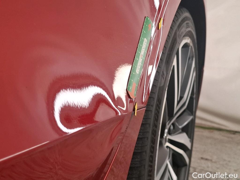  Volvo  V60 VOLVO  / 2018 / 5P / Break Recharge T6 340 Geartronic 8 R-Design #11