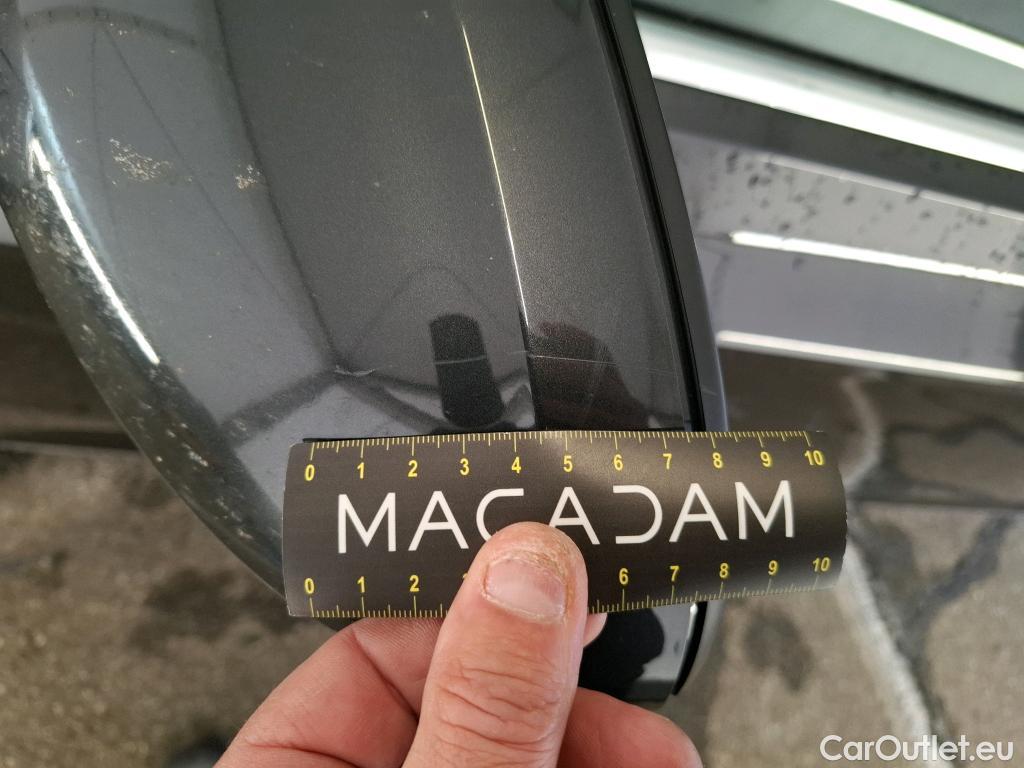  Volkswagen  Passat VOLKSWAGEN  / 2019 / 4P / Berline 1.4 TSI DSG HYBRIDE RECHARGEABLE GTE #25