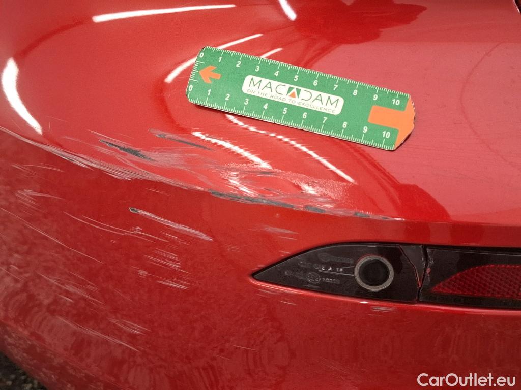  Volvo  V60 VOLVO  / 2018 / 5P / Break Recharge T6 340 Geartronic 8 R-Design #24