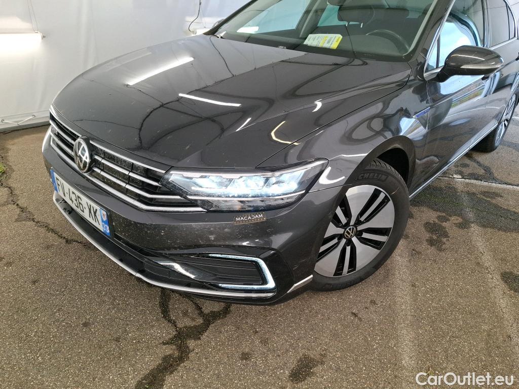  Volkswagen  Passat VOLKSWAGEN  / 2019 / 4P / Berline 1.4 TSI DSG HYBRIDE RECHARGEABLE GTE #28