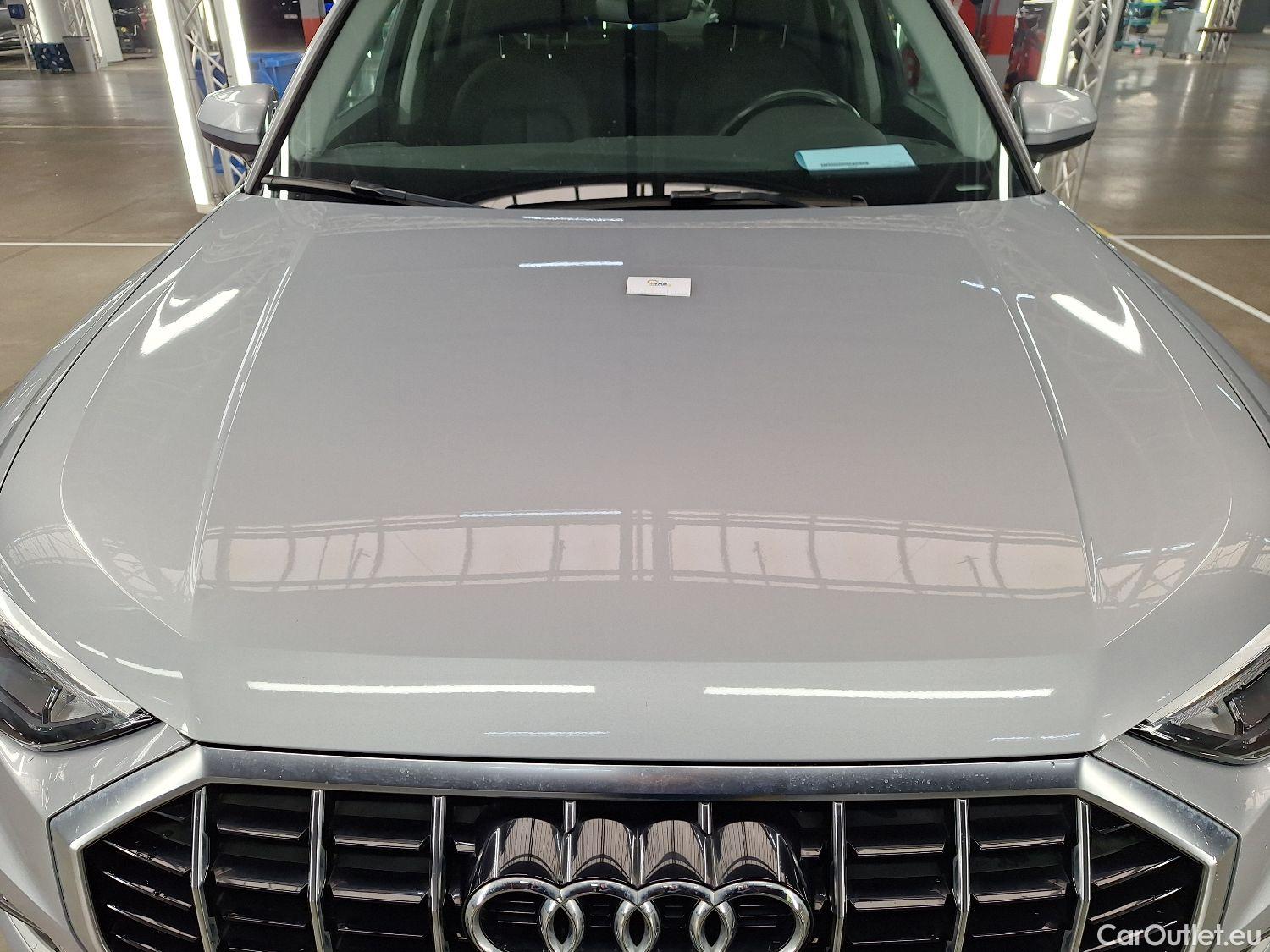  Audi  Q3 Audi,  '18, Audi  35 TFSI S tronic Advanced 5d #24