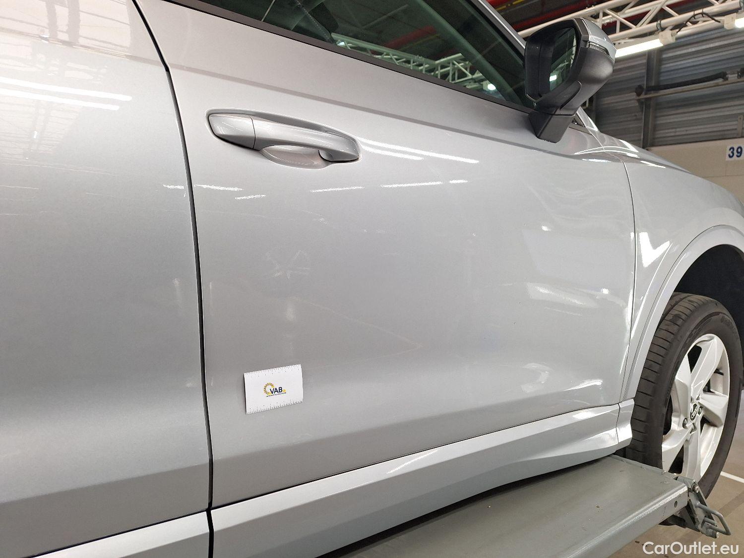  Audi  Q3 Audi,  '18, Audi  35 TFSI S tronic Advanced 5d #3