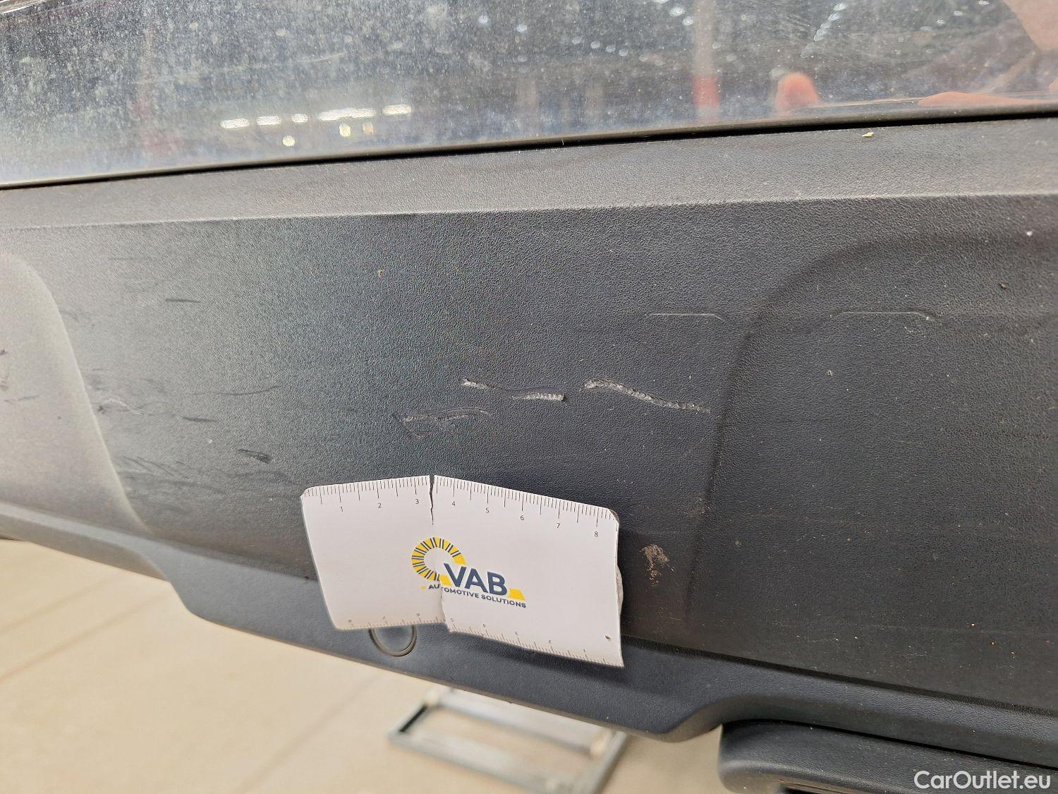  Peugeot  3008 Peugeot,  '16, Peugeot  1.5 BlueHDi 96kW S&S Active 5d #11