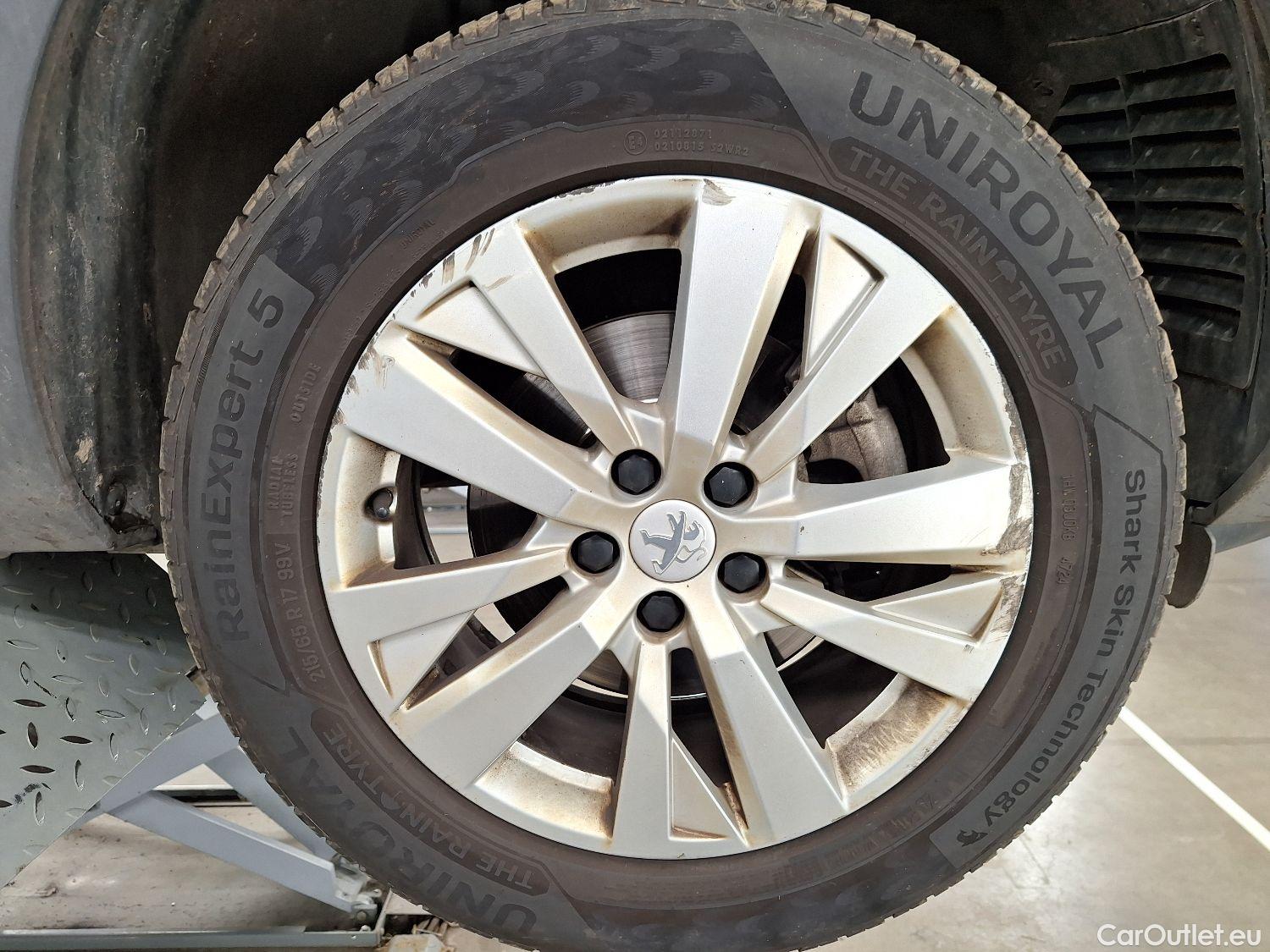  Peugeot  3008 Peugeot,  '16, Peugeot  1.5 BlueHDi 96kW S&S Active 5d #3