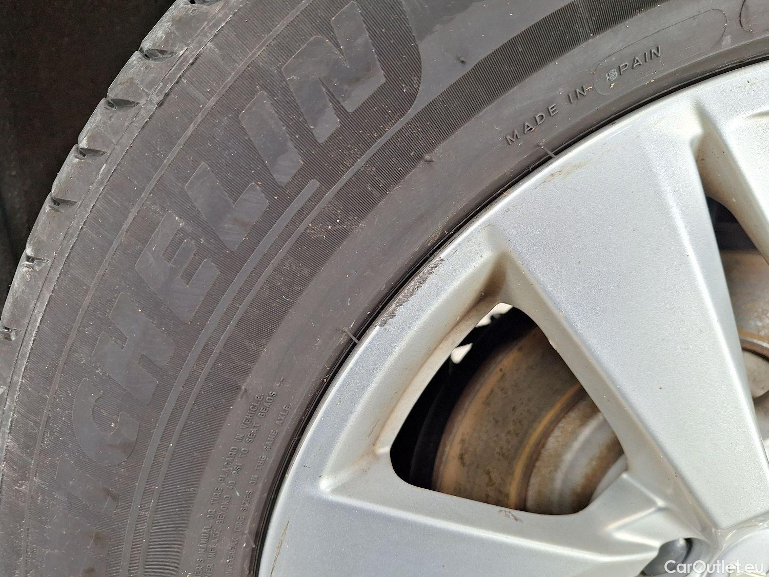  Peugeot  3008 Peugeot,  '16, Peugeot  1.5 BlueHDi 96kW S&S Active 5d #13