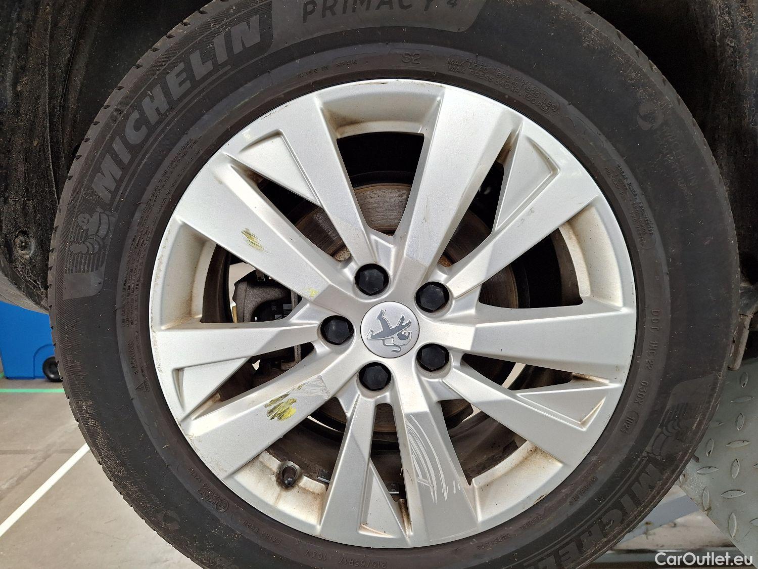  Peugeot  3008 Peugeot,  '16, Peugeot  1.5 BlueHDi 96kW S&S Active 5d #7