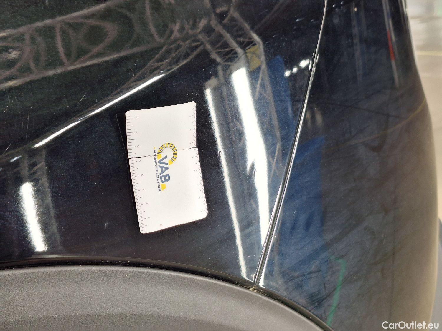  Peugeot  3008 Peugeot,  '16, Peugeot  1.5 BlueHDi 96kW S&S Active 5d #26