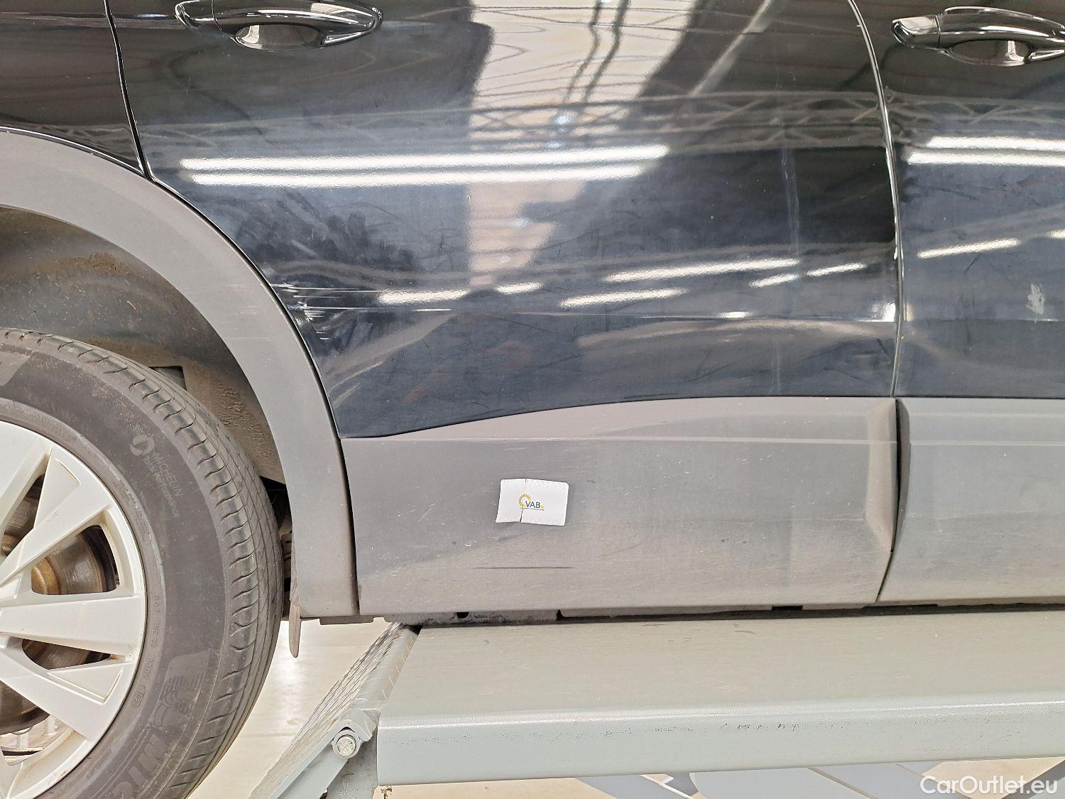  Peugeot  3008 Peugeot,  '16, Peugeot  1.5 BlueHDi 96kW S&S Active 5d #5