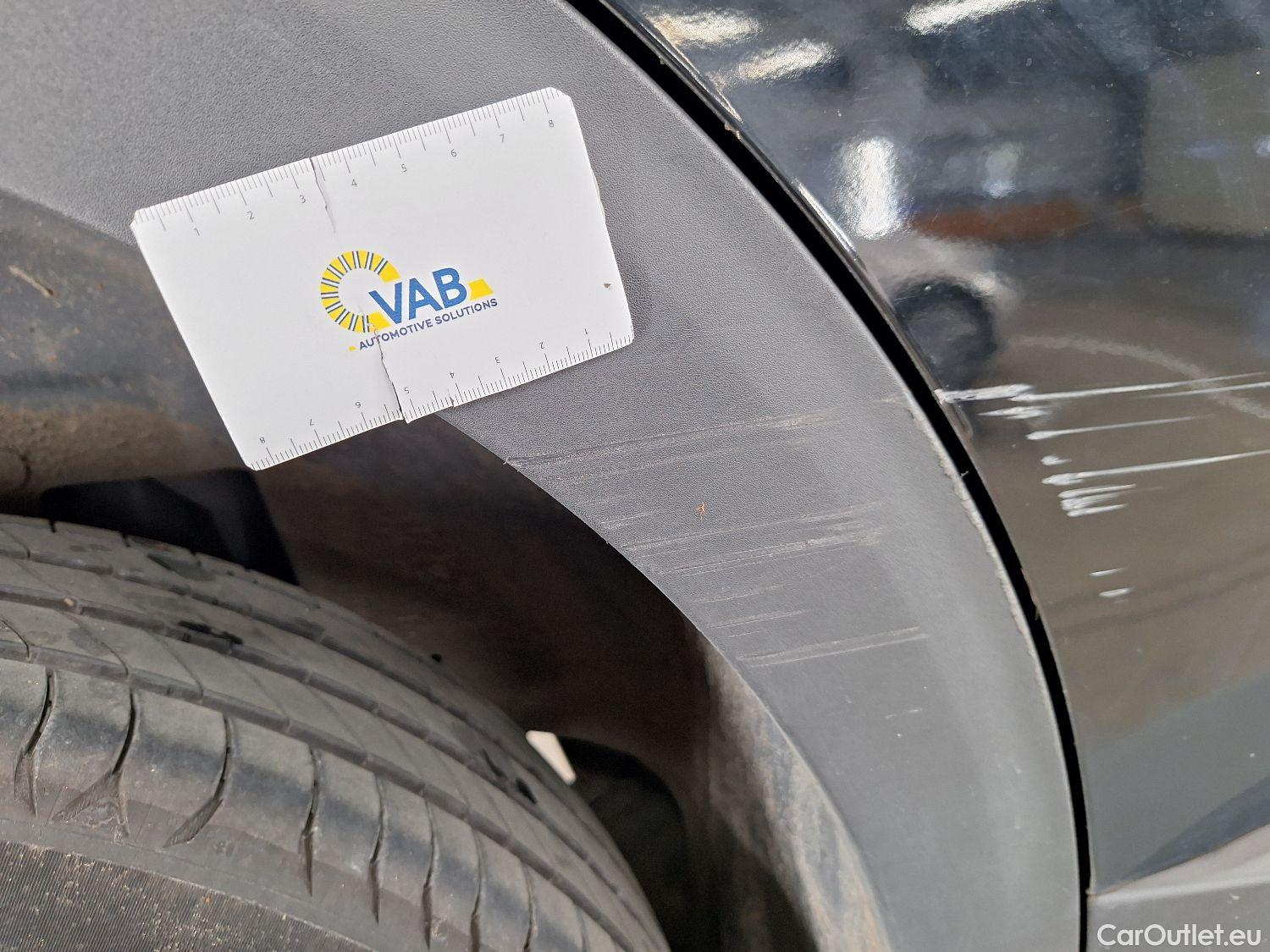  Peugeot  3008 Peugeot,  '16, Peugeot  1.5 BlueHDi 96kW S&S Active 5d #17