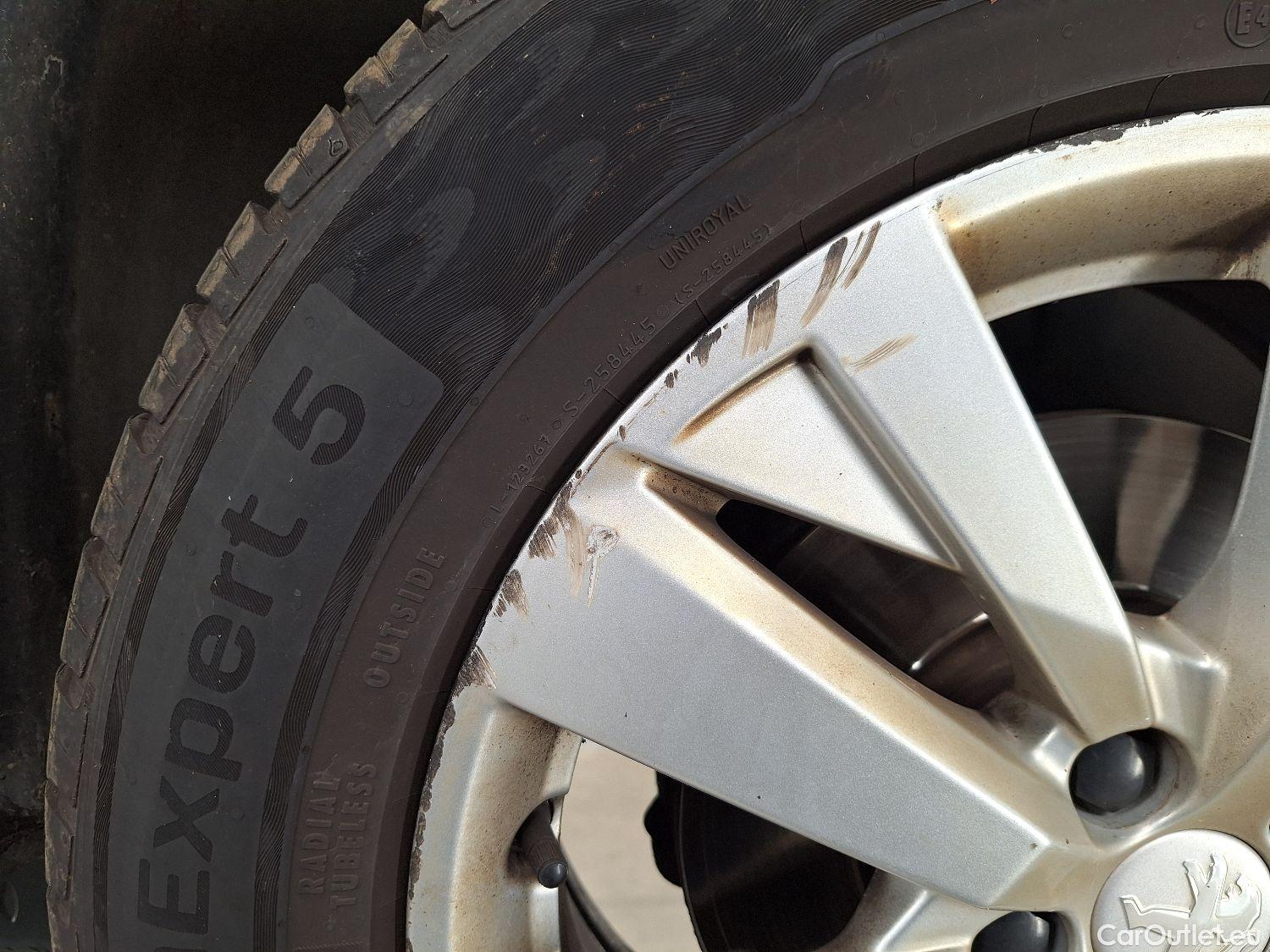  Peugeot  3008 Peugeot,  '16, Peugeot  1.5 BlueHDi 96kW S&S Active 5d #4