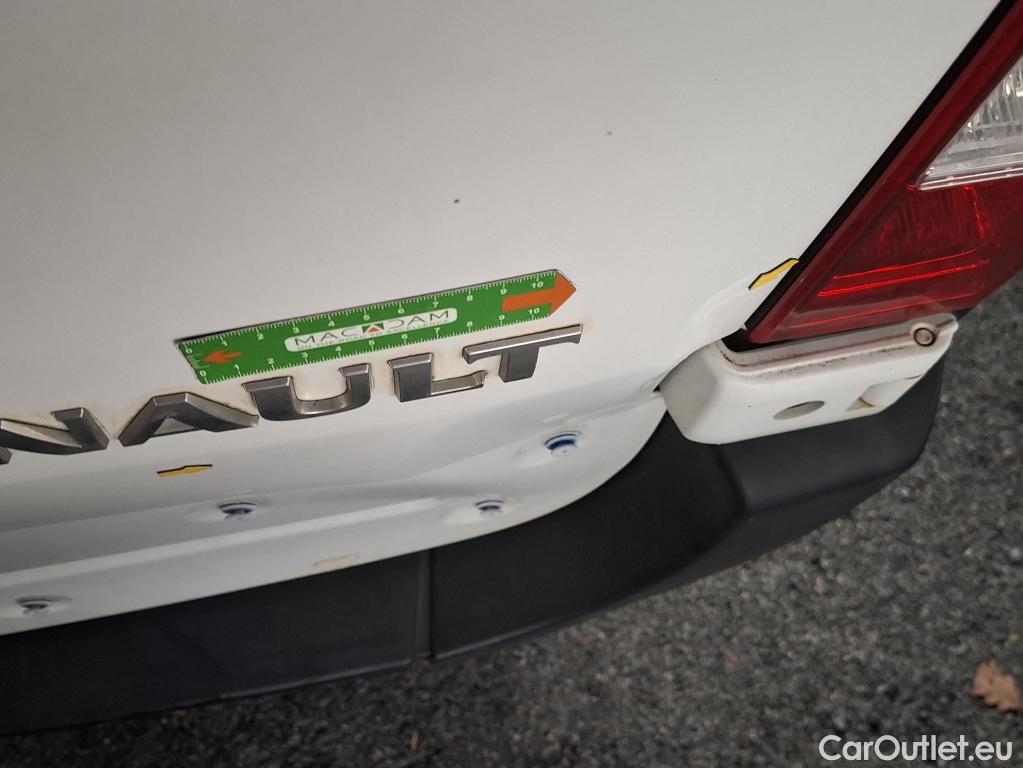  Renault  Master RENAULT  VU 4p Fourgon FG Cf Trac F3300 L2H2 dCi 130 Euro6 #36