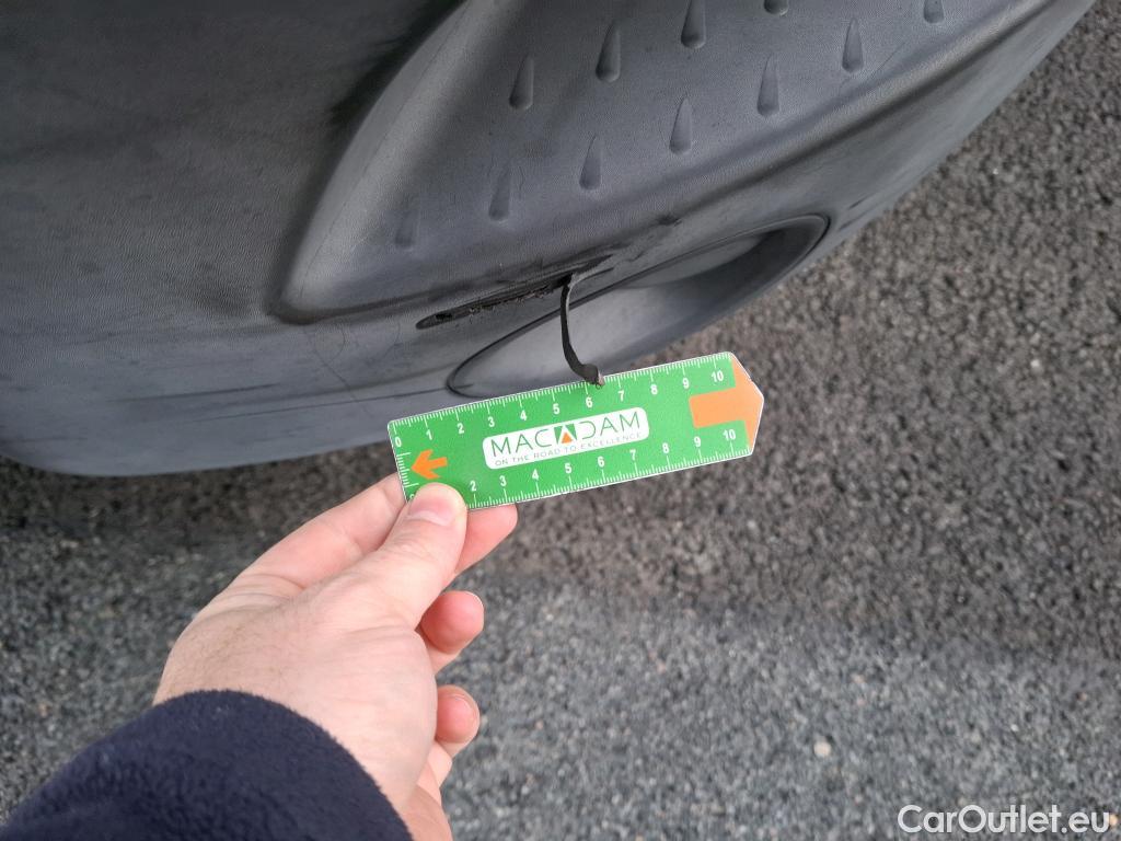  Renault  Master RENAULT  VU 4p Fourgon FG Cf Trac F3300 L2H2 dCi 130 Euro6 #81